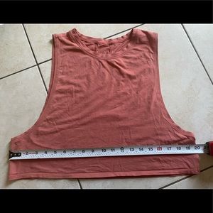 Lululemon muscle love crop tank